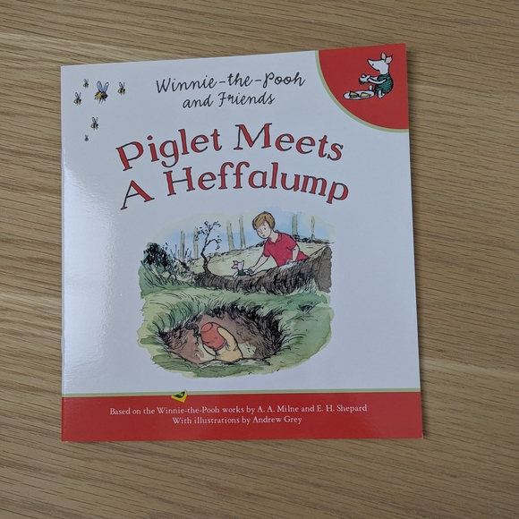 🎈Brand New Winnie the Pooh Paperback Books/Story Collection - Picture 8 of 9